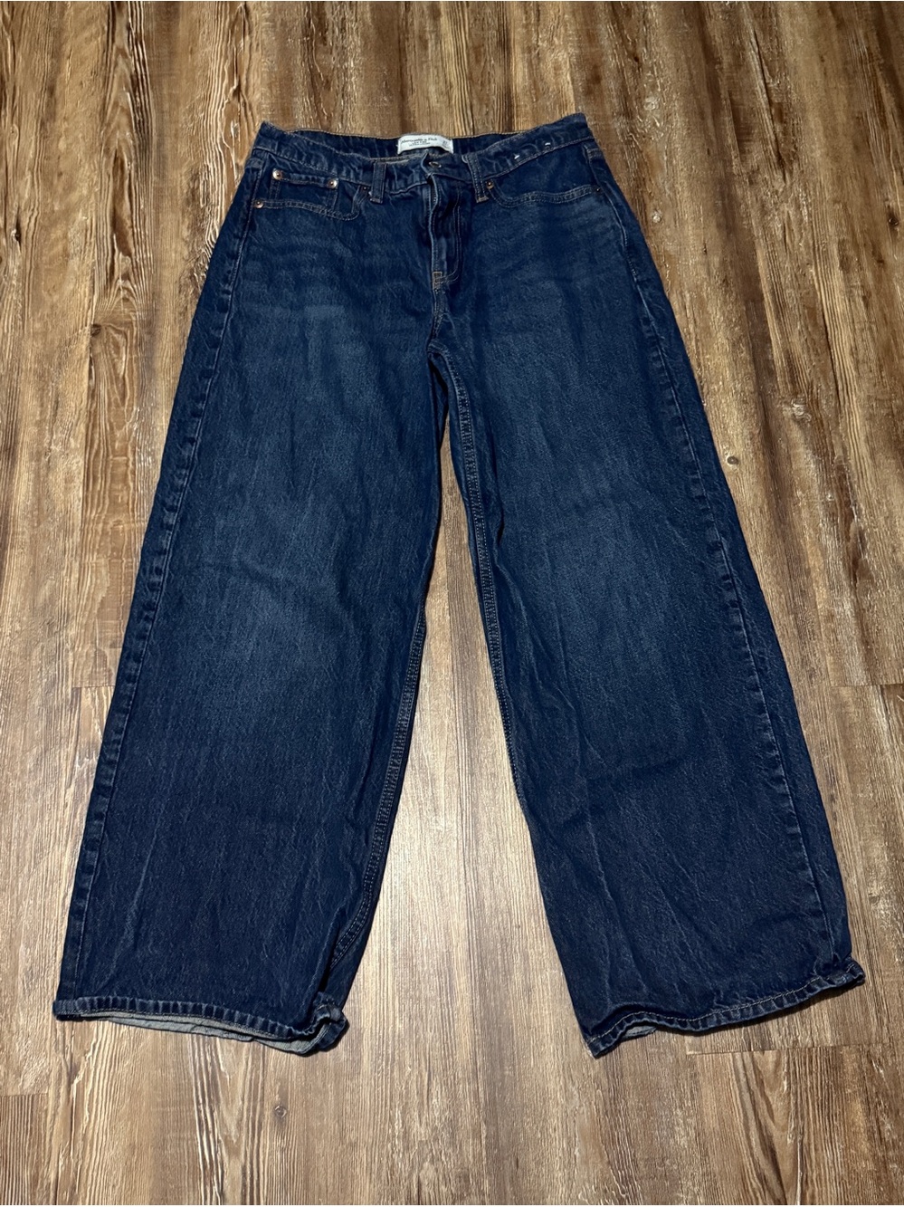 Abercrombie & Fitch Low Rise Ultra Loose Jeans Women's 27s Dark Wash Baggy Denim